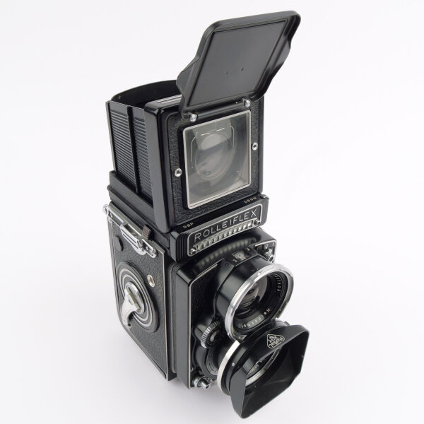 Rollei Rolleiflex Wide Distagon 4/55mm w. Hood RIV