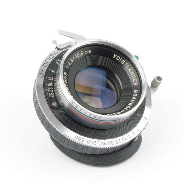 Voigtländer Apo Lanthar 4.5/10,5cm in Synchro Compur