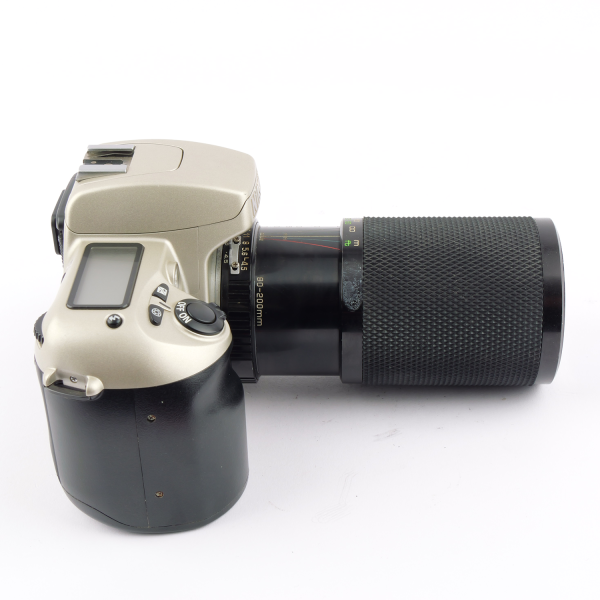 Nikon F60 MC Soligor 4.5/80-200mm NOTTESTED