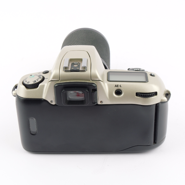 Nikon F60 MC Soligor 4.5/80-200mm NOTTESTED