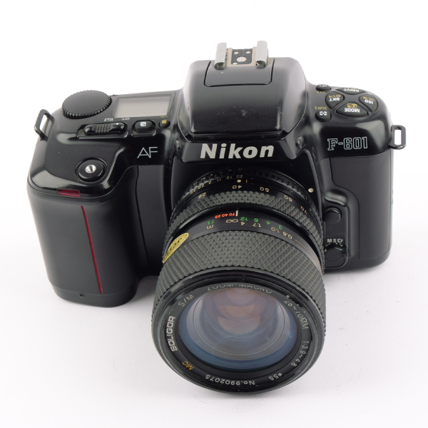 Nikon F-601 MC Soligor 3.9-4.8/28-70mm NOTTESTED