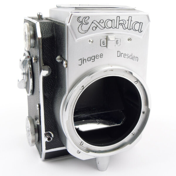 Ihagee Exakta 66 vertical Post-War w. Tessar 2.8/80mm T