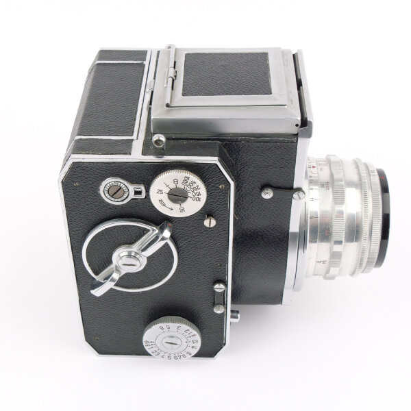 Ihagee Exakta 66 vertical Post-War w. Tessar 2.8/80mm T