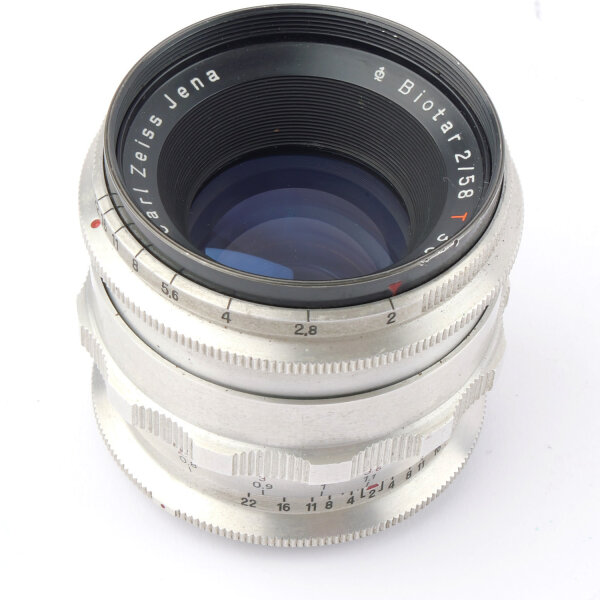 Rectaflex 1300 Standard 2500 w. Zeiss Rectaflex Biotar 2/58mm