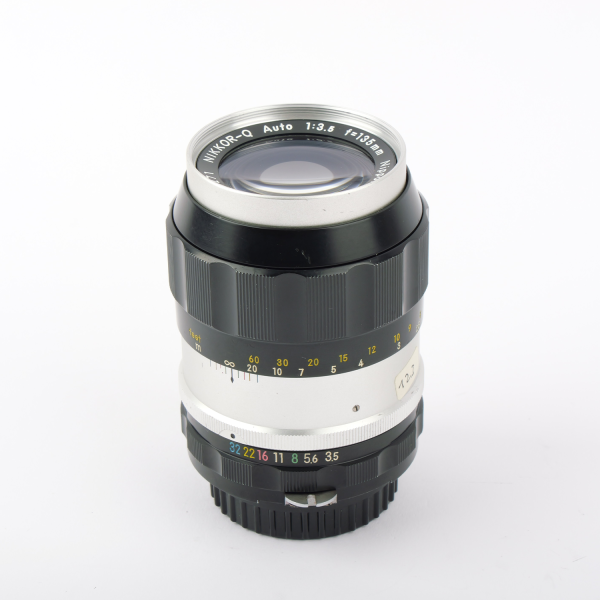 Nikon Nikkor-Q Auto 3.5/135mm Nikon F NOTTESTED
