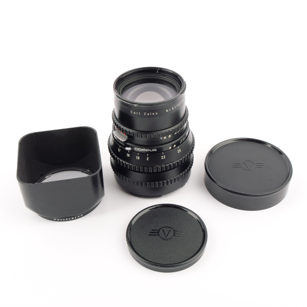 Hasselblad Zeiss Sonnar C 4/150mm T w. Hood Black