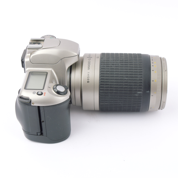 Nikon F65 Nikon AF Nikkor 4-5.6/70-300mm NOTTESTED