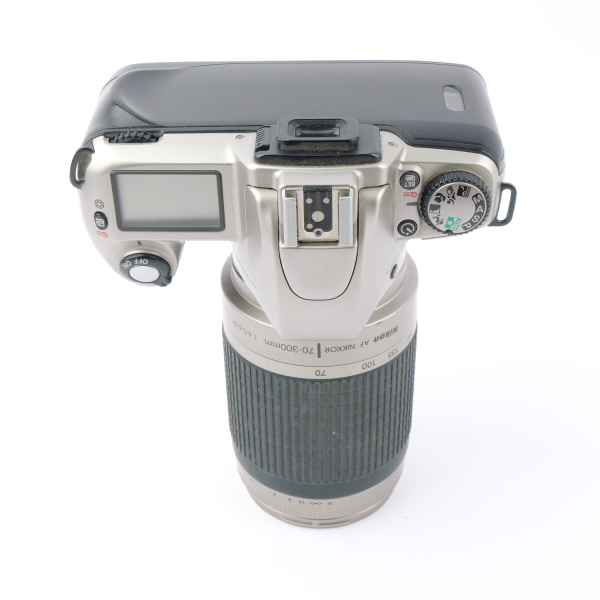 Nikon F65 Nikon AF Nikkor 4-5.6/70-300mm NOTTESTED
