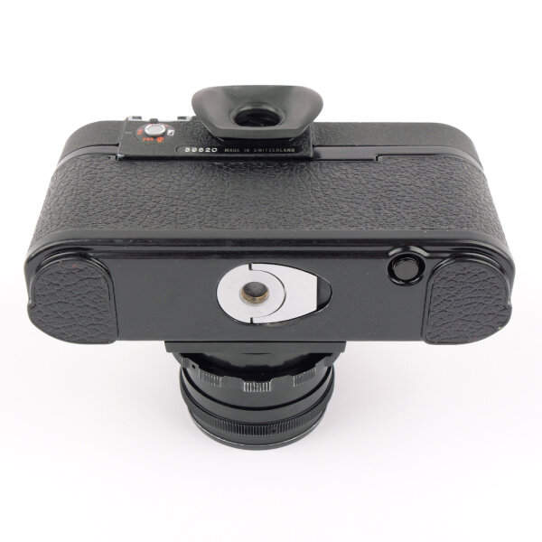 ALPA Reflex 11EL w. Macro Switar 1.9/50mm AR Black Crincle Finish