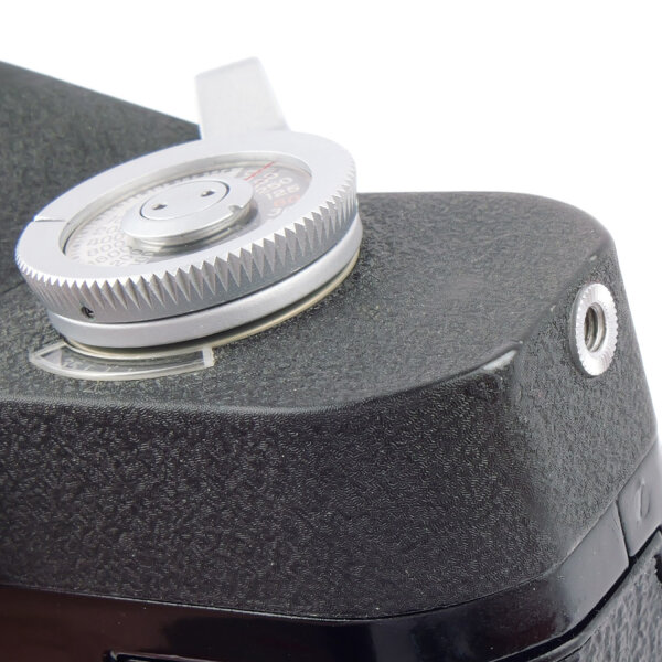 ALPA Reflex 11EL w. Macro Switar 1.9/50mm AR Black Crincle Finish