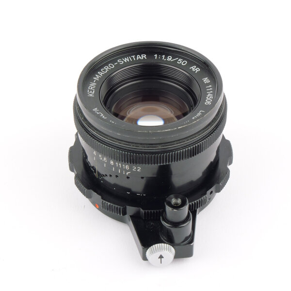 ALPA Reflex 11EL w. Macro Switar 1.9/50mm AR Black Crincle Finish