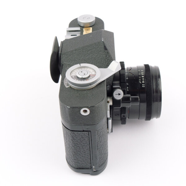 ALPA Reflex 11EL w. Macro Switar 1.9/50mm AR Black Crincle Finish
