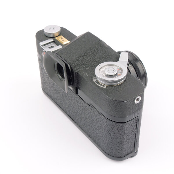 ALPA Reflex 11EL w. Macro Switar 1.9/50mm AR Black Crincle Finish