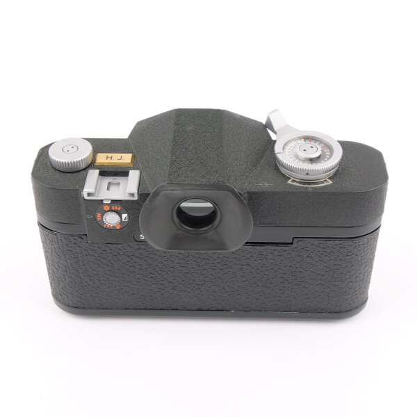 ALPA Reflex 11EL w. Macro Switar 1.9/50mm AR Black Crincle Finish