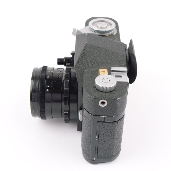 ALPA Reflex 11EL w. Macro Switar 1.9/50mm AR Black Crincle Finish