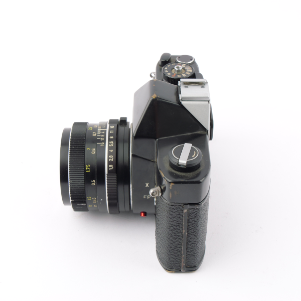 Rolleiflex SL35 Carl Zeiss Planar 1.8/50mm NOTTESTED