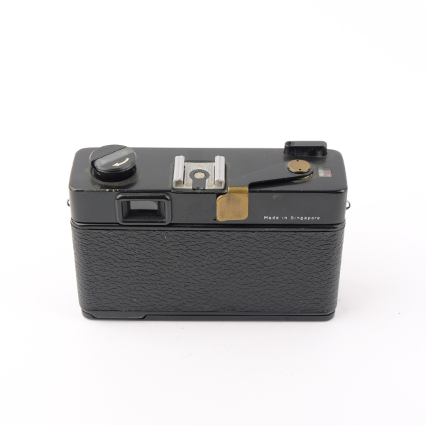 Rollei XF 35 Sonnar 2.3/40mm NOTTESTED
