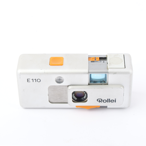 Rollei E110 Tessar 2.8/23mm w. Flash Cube NOTTESTED