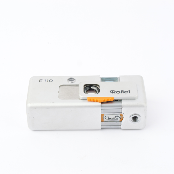 Rollei E110 Tessar 2.8/23mm w. Flash Cube NOTTESTED