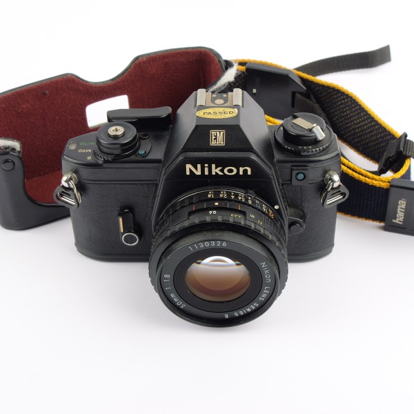 Nikon EM Series E 1.8/50mm NOTTESTED