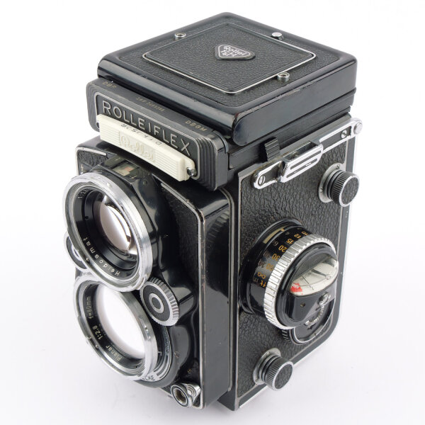 Rolleiflex 2.8F w. Planar 2.8/80mm