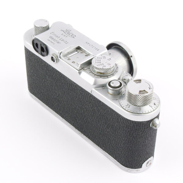 Leica IIIc mod. IIIF Selftimer Sharkskin w. Elmar 3.5/5cm NOTTESTED