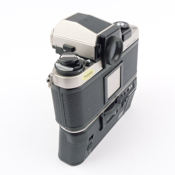 Nikon F3/T HP Titanium w. MD-4 NEAR MINT