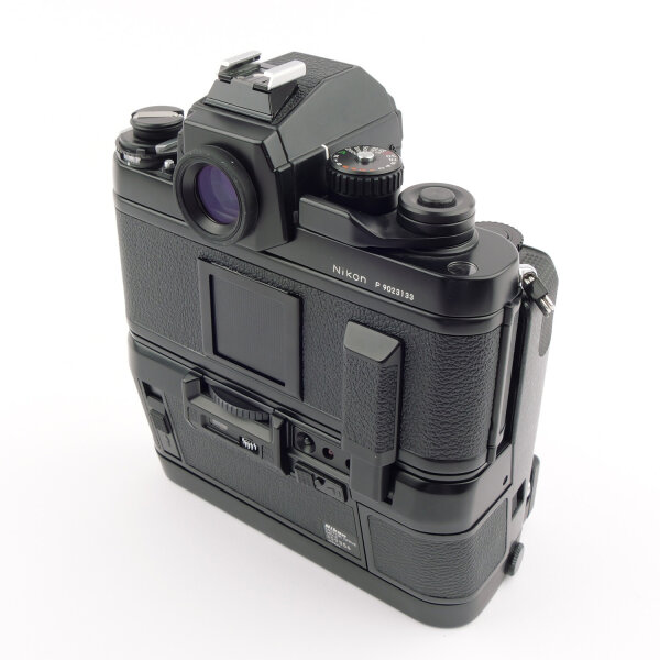 Nikon F3 HP Press + MD-4 + MK-1 MINT