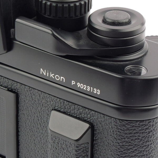 Nikon F3 HP Press + MD-4 + MK-1 MINT