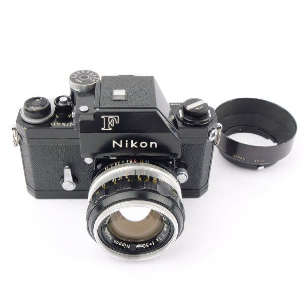 Nikon F Photomic Tn Black Paint w. Nikkor-S Auto 1.4/50mm