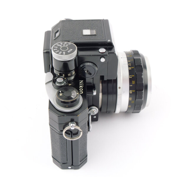 Nikon F Photomic Tn Black Paint w. Nikkor-S Auto 1.4/50mm