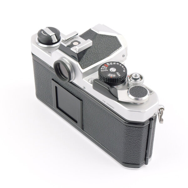 Nikon FM Chrome Body NEAR MINT
