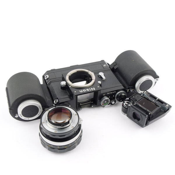 Nikon F FTN Black Paint + Motor Drive F250 + Nikkor-S 1.2/55mm Oufit