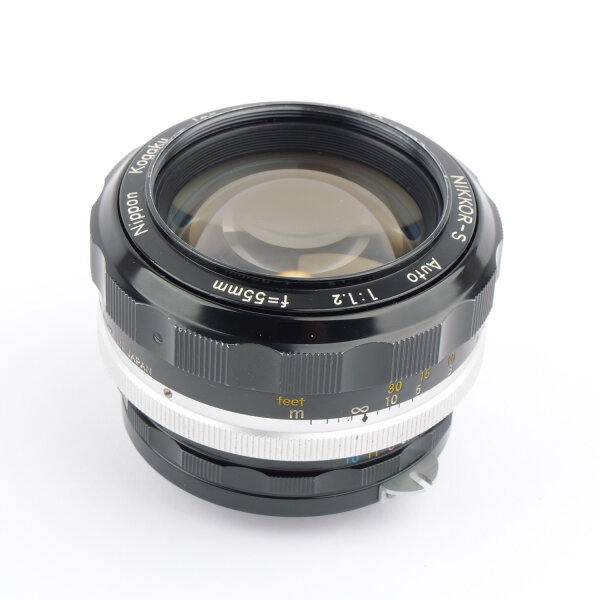 Nikon F FTN Black Paint + Motor Drive F250 + Nikkor-S 1.2/55mm Oufit