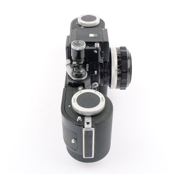 Nikon F FTN Black Paint + Motor Drive F250 + Nikkor-S 1.2/55mm Oufit