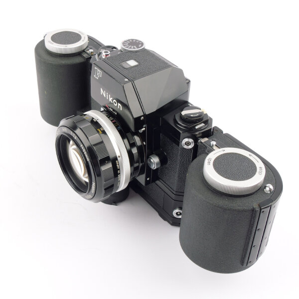 Nikon F FTN Black Paint + Motor Drive F250 + Nikkor-S 1.2/55mm Oufit