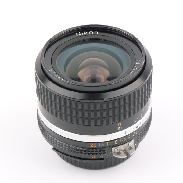 Nikon Ai-S Nikkkor 2.8/24mm