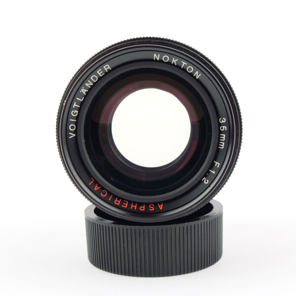 Voigtländer Nokton Leica M 1.2/35mm ASPH HAZE