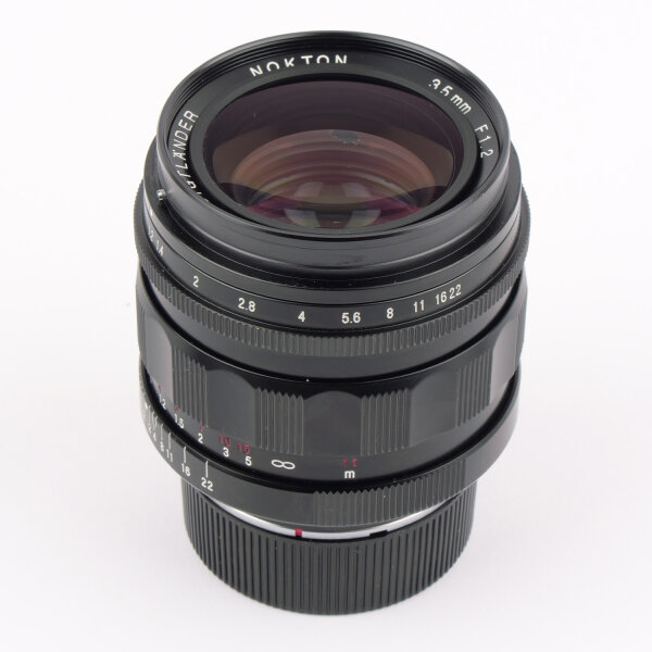 Voigtländer Nokton Leica M 1.2/35mm ASPH HAZE