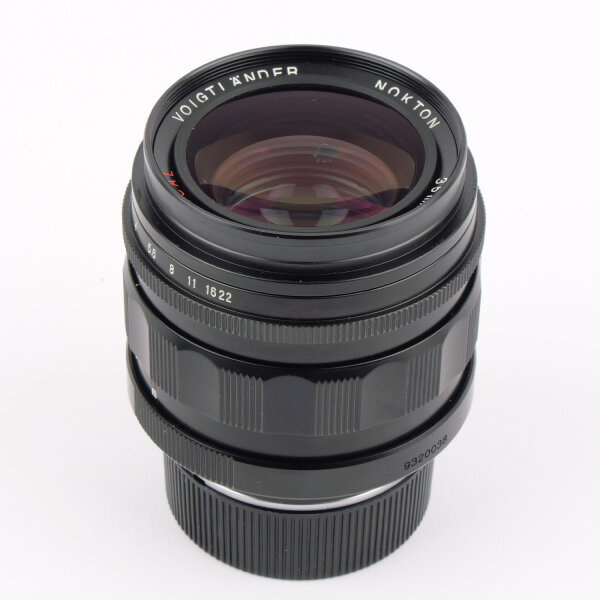 Voigtländer Nokton Leica M 1.2/35mm ASPH HAZE