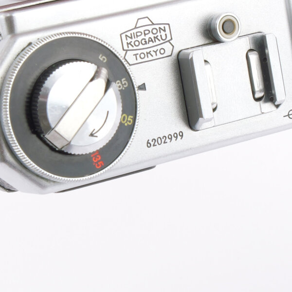 Nikon SP Chrome w. Nikkor S.C 1.4/50mm NEAR MINT