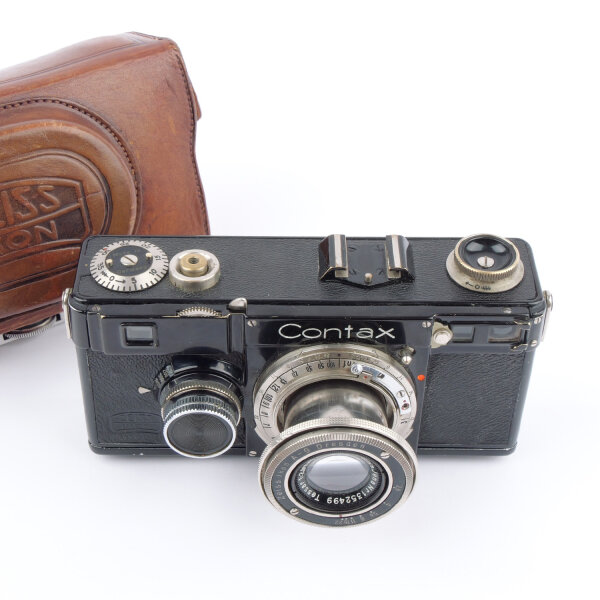 Contax I Version 6 w.Tessar 2.8/5cm Export Version ,,feet scale,,