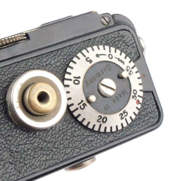 Contax I Version 6 w.Tessar 2.8/5cm Export Version ,,feet scale,,