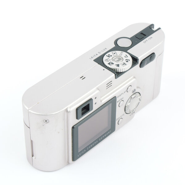Leica D-LUX 18237 First Gen Digital Camera