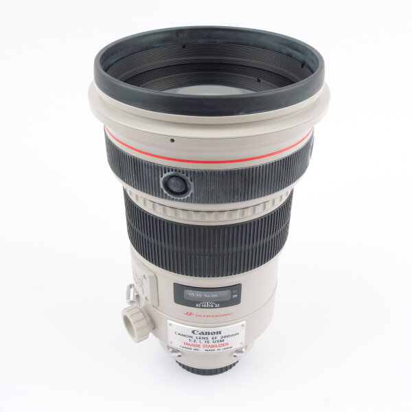 Canon EF 2/200mm L IS USM w. Case MINT
