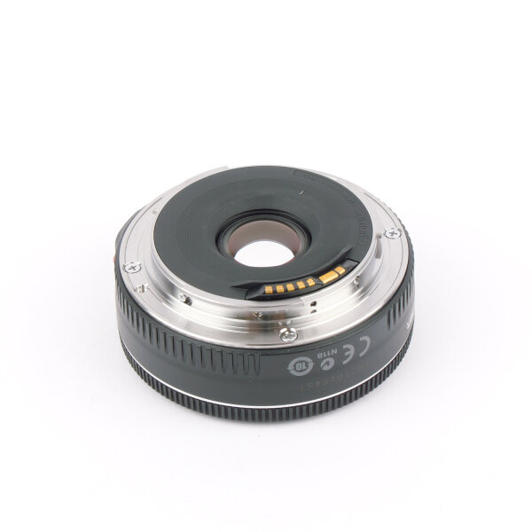 Canon EF 2.8/40mm STM Pancake