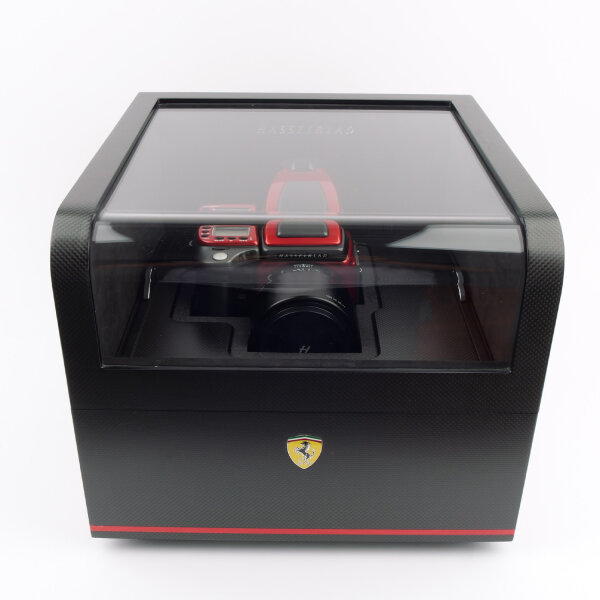 Hasselblad H4D-40 Ferrari Edition 62/499 FULL SET