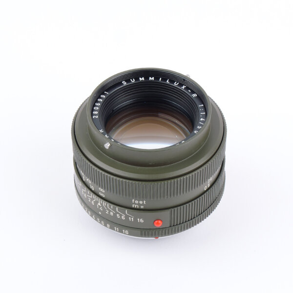 Leica R3 Electronic Safari w. Summilux 1.4/50mm Safari MINT NOS OUTFIT