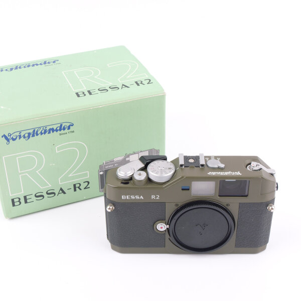 Voigtländer Bessa-R2 Olive Rangefinder BOXED