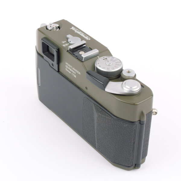 Voigtländer Bessa-R2 Olive Rangefinder BOXED